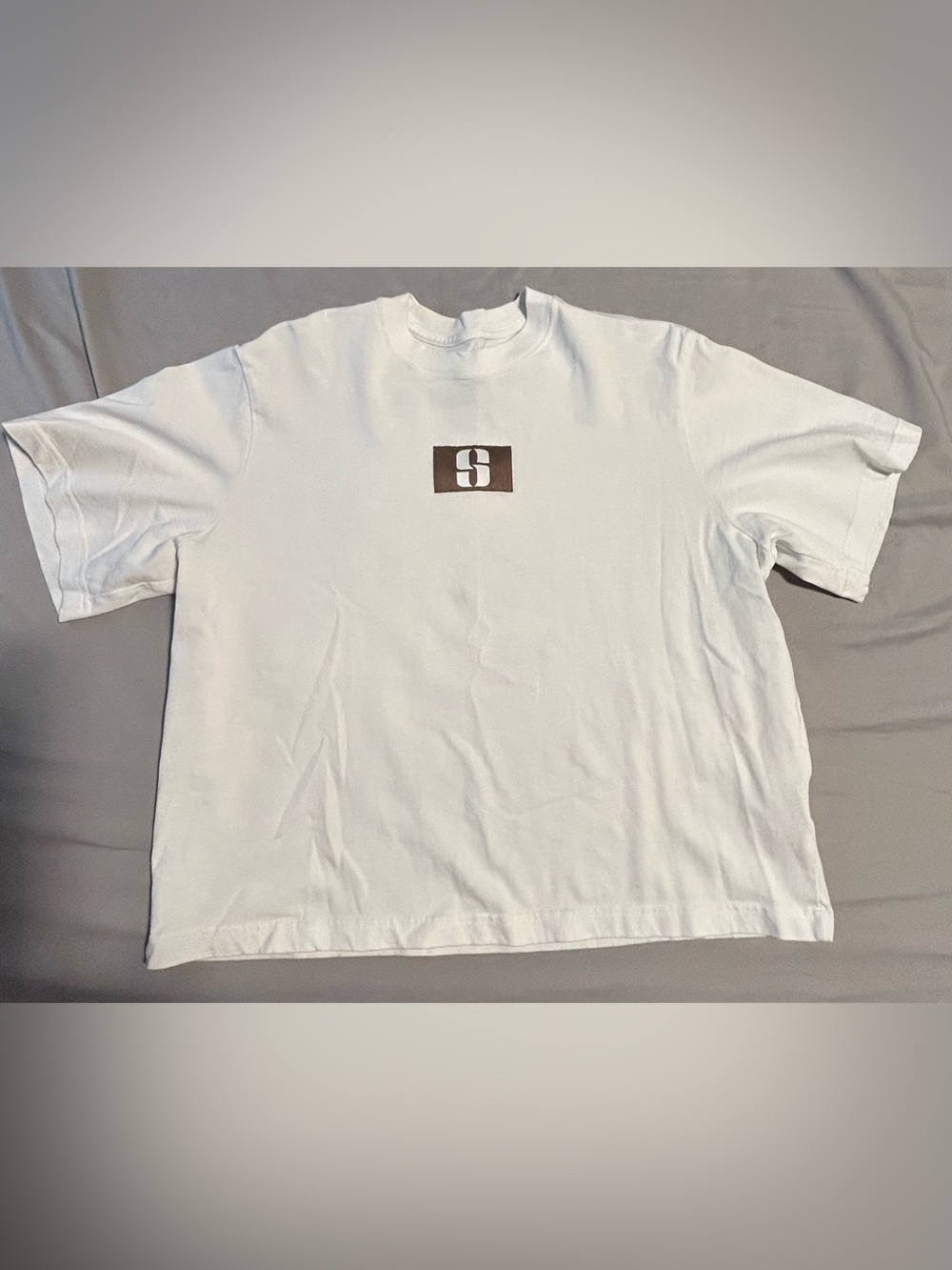 Nike White loose fit T-Shirt w/ Sabrina Brown Logo-size m